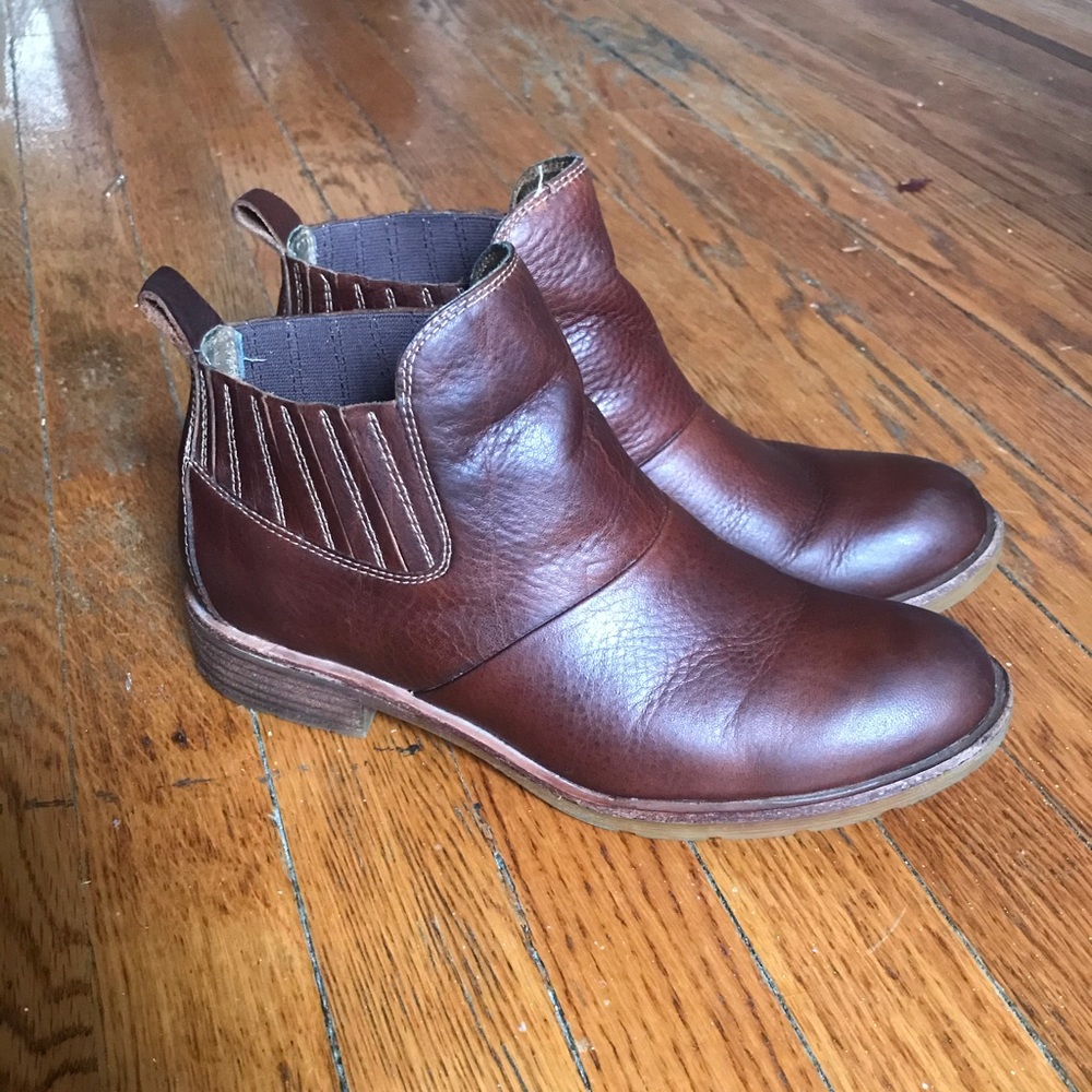 Sofft Bellis Waterproof Ankle Boots